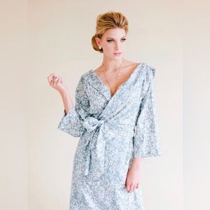 NWT PLUM PRETTY SUGAR Robe